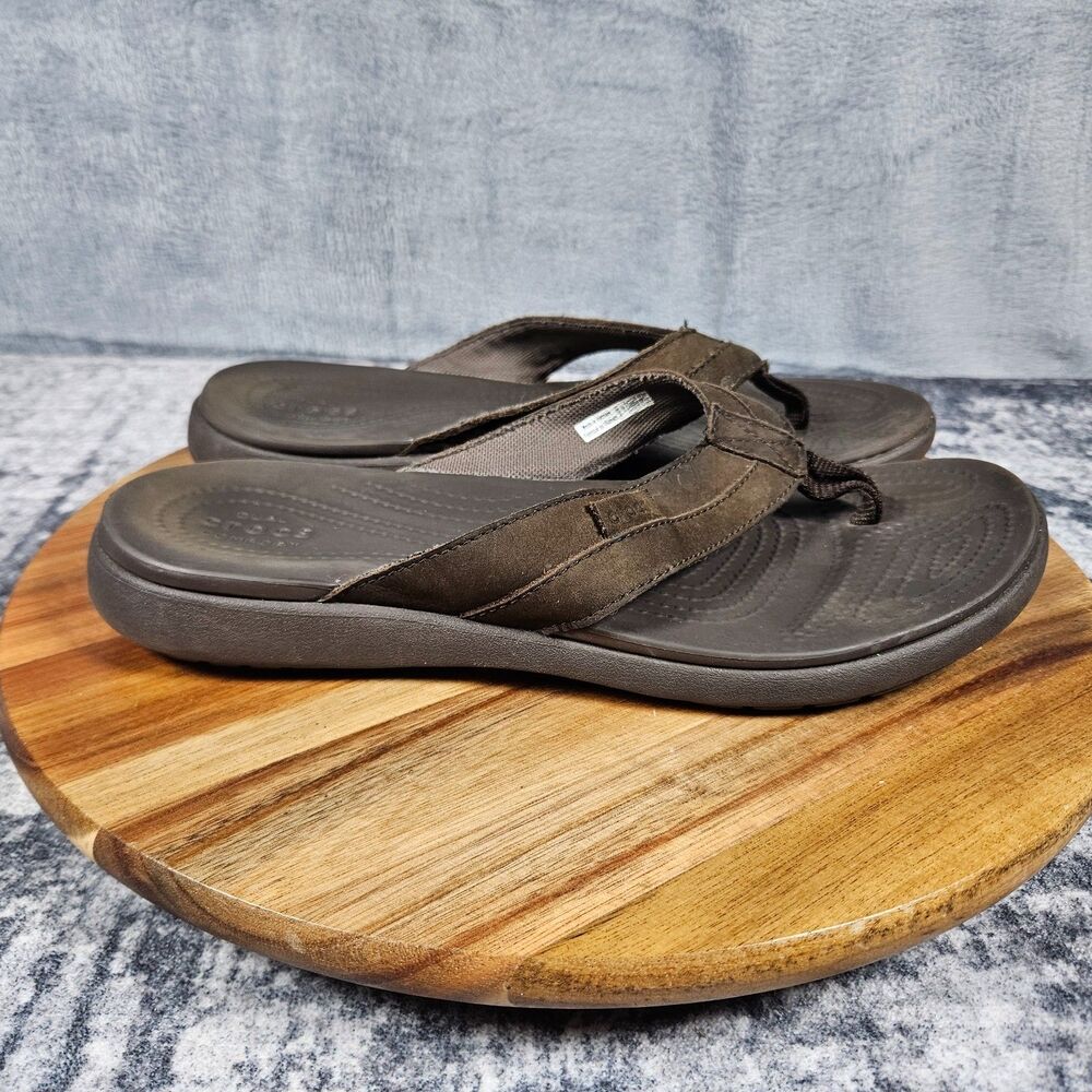 Crocs Sandals Mens 8 Santa Cruz Thong Brown Toe Post Comfort Casual Flat 205613